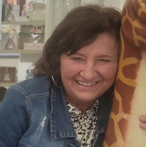 Meet your Posher, Sandra